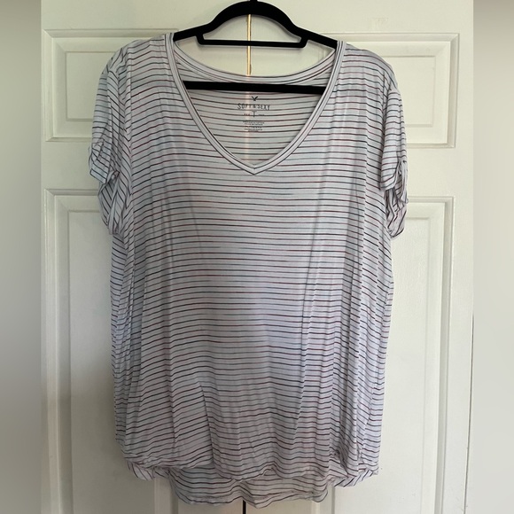 Soft & Sexy White Striped Tee with v-neck! - Picture 1 of 3